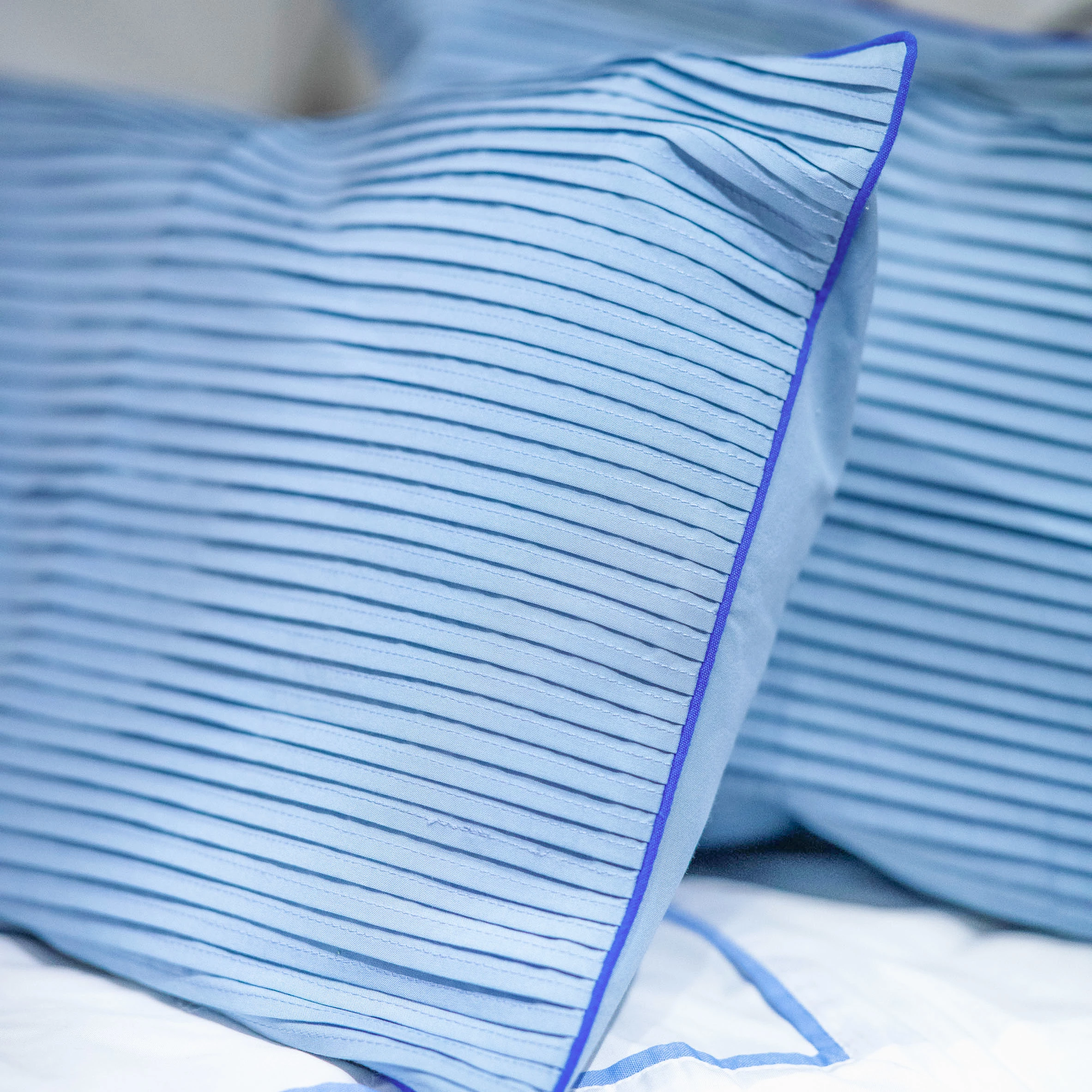 Lorem ipsum dolor sit amet, consectetuer adipiscing elit,